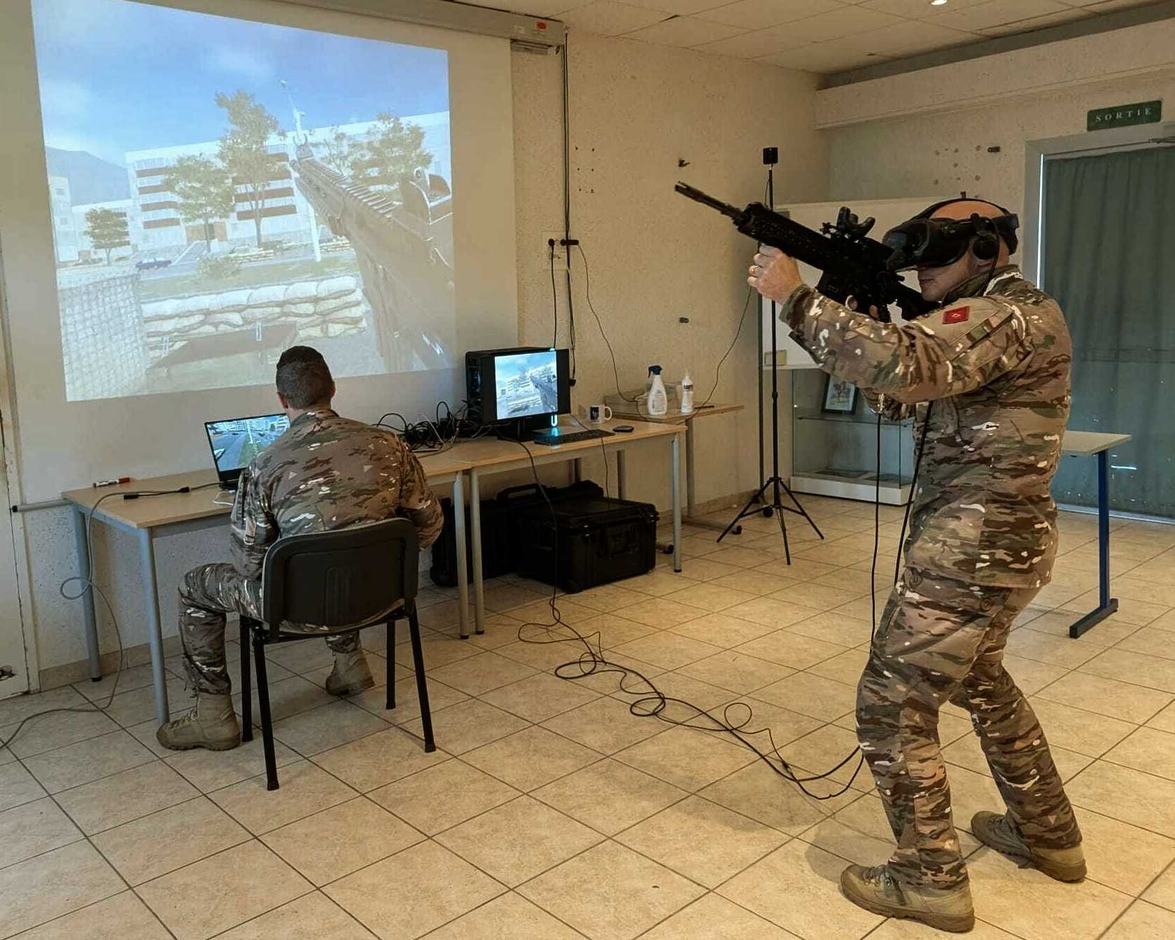 Démonstration DRACO au 17e RA — opérateur en session